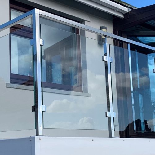 Square-Tube-Balustrade-8-scaled